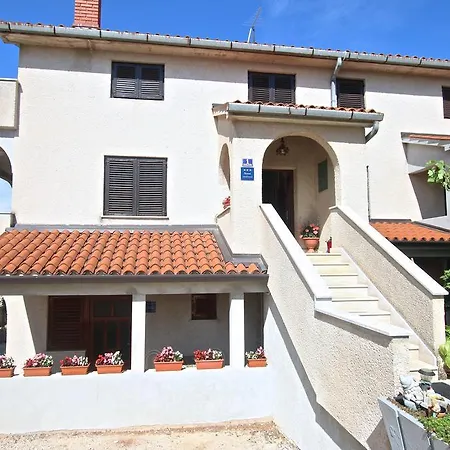 Apartment Ritosa *